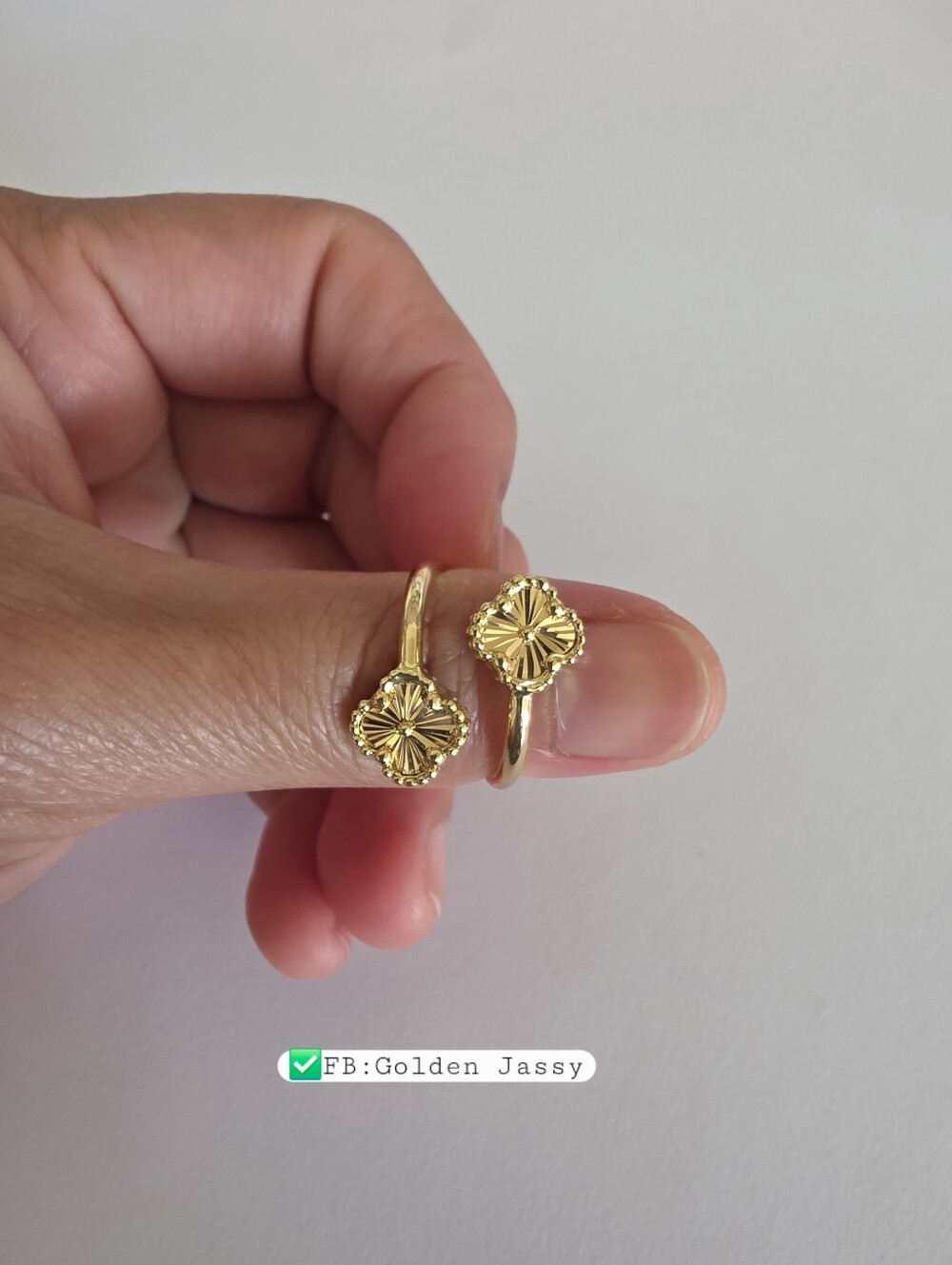 18K Real Gold Spiral Clover Ring 6